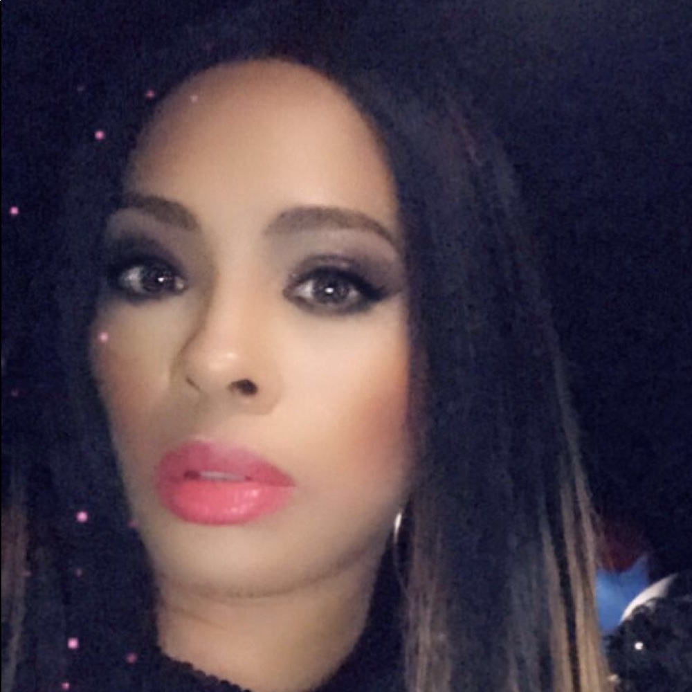 Meet your Posher, So